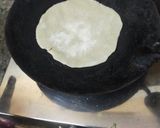 ज्वार की रोटी (jowar ki roti recipe in Hindi) रेसिपी चरण 4 फोटो