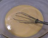 A picture of step 2 of Custard Cream in the Microwave.