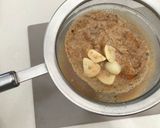 A picture of step 3 of Japanese style pork char-siu miso ramen.