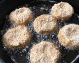 A picture of step 9 of Japanese Potato Korokke (croquet).