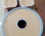 Foto langkah ke 4 dari resep Puding Teh Susu Cincau.