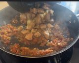 Foto del paso 4 de la receta: Arroz pilaf con secreto y langostinos