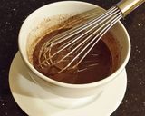 A picture of step 19 of Boston Cream Pie Cheesecake.