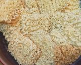 Foto langkah ke 1 dari resep Mie Kering Pedas.