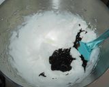 Une image de l'étape 3 de Mousse au chocolat.