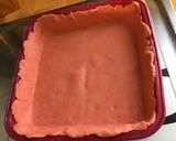 Une image de l'étape 2 de Flan pâtissier aux cranberries fraîches pâte brisée à la fraise.