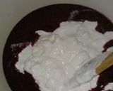 A picture of step 4 of Cool Berry Frozen Yogurt.