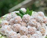 Foto langkah ke 6 dari resep Klepon Ubi Kuning Super Kenyal dan Lembut.