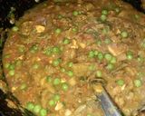 A picture of step 6 of Matar paneer.