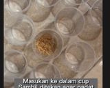 Foto langkah ke 1 dari resep Raisin Coffe Puding Busa in Cup.