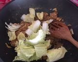 รูปขั้นตอนการทำที่ 3 ของ ผัดหมี่โคราชหมูยอ