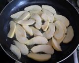 Foto del paso 2 de la receta Cachopinos de lomo rellenos de manzana