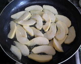 Foto del paso 2 de la receta: Cachopinos de lomo rellenos de manzana
