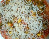 देसी वेज चीज़ पिज़्ज़ा (Desi veg cheese pizza recipe in Hindi) रेसिपी चरण 3 फोटो