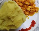 A picture of step 2 of Delicious prawns with mashed potatoes#endofyearchallenge.