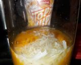A picture of step 3 of Mango Chia Falooda.