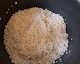 Foto del paso 2 de la receta: Arroz rojo con chícharos