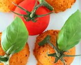 Une image de l'étape 3 de Cakes balls salés tomates mozzarella.