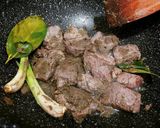Foto langkah ke 2 dari resep Rendang Daging Sapi + Kentang.