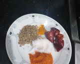 A picture of step 2 of Zeera walay aloo.