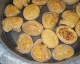 A picture of step 11 of Memoni Chaat (Mix Plate).