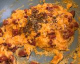 Foto del paso 4 de la receta: Desayuno sabatino (huevos con chorizo y frijoles)