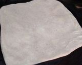 A picture of step 4 of Meetha paratha.