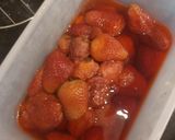 A picture of step 1 of Strawberries Juice.