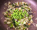A picture of step 6 of South Indian Rava Upma.