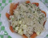 A picture of step 5 of Delicious Cheese and Salmon Chirashizushi.