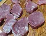 Foto del paso 1 de la receta: Solomillo con salsa
