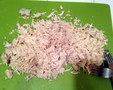 A picture of step 2 of Green Chile Cheesy Chicken Enchiladas.
