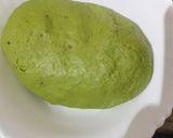 A picture of step 5 of Palak lachha paratha.
