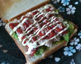 A picture of step 3 of Kua'aina-Style Avocado & Tuna Toasted Sandwiches.