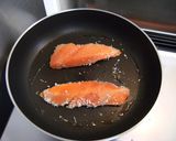 A picture of step 3 of Baked Fish and Breadcrumbs with Easy Sauce.