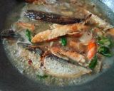 Foto langkah ke 4 dari resep Asem Asem Pedas Ikan Salem.