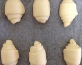 A picture of step 9 of Delicious Breakfast Rolls.