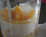 A picture of step 2 of Super Easy Kabocha Squash Pudding Cake.