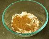 A picture of step 2 of Pumpkin Pie Protein Smoothie.