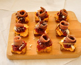 Foto del paso 7 de la receta: Canapés de anchoa con crema de calabaza y nueces