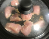 Foto del paso 2 de la receta: Pavo plancha al ajito y romero