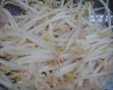 A picture of step 1 of Pan-Fried Ginger Pork Belly Slices.