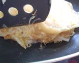 A picture of step 6 of Melting Okonomiyaki with Cabbage.