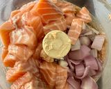 A picture of step 3 of Salmon Burgers.