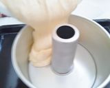 A picture of step 11 of Yogurt-Rich Chiffon Cake.