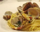 A picture of step 24 of Authentic Vongole Rosso Clam Pasta.