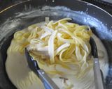 A picture of step 6 of Velvety Cream Pasta.