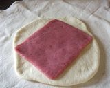 A picture of step 2 of Fresh Strawberry Marbled White Bread.