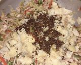A picture of step 2 of Chicken veg Samosas.