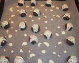A picture of step 10 of Snowball-style Decorated Chocolate Cookies.